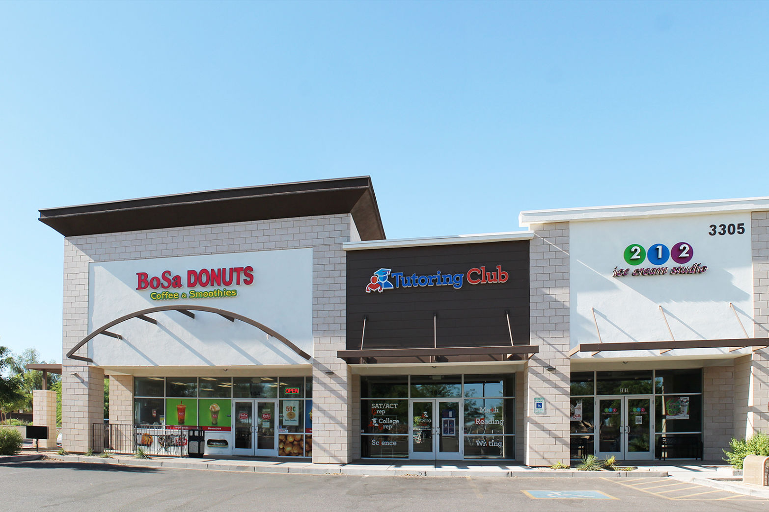 Bosa Donuts & Tenant Building, Gilbert AZ